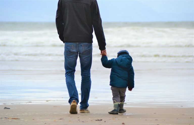 IR 2 Visa: How to Bring Your Child to the USA