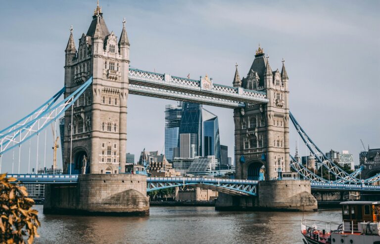 UK Visitor Visa Extension & Switching What’s Actually Possible